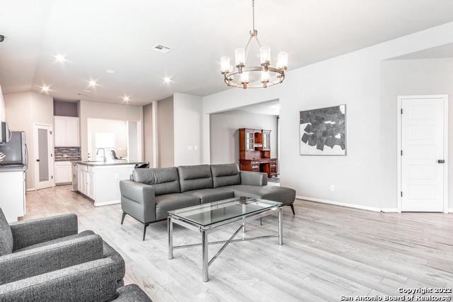 2527 Verona Wy San Antonio, TX 78259 photo 5