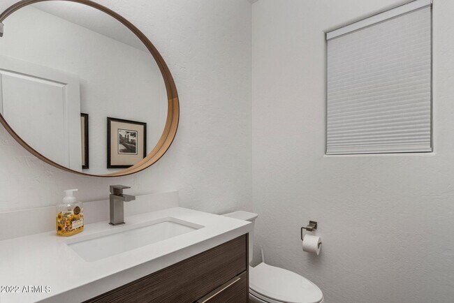 20802 N Grayhawk Dr Scottsdale, AZ 85255 photo 4