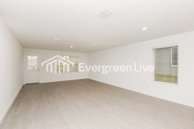 10724 Dusty Rnch Rd Fort Worth, TX 76108 photo 2