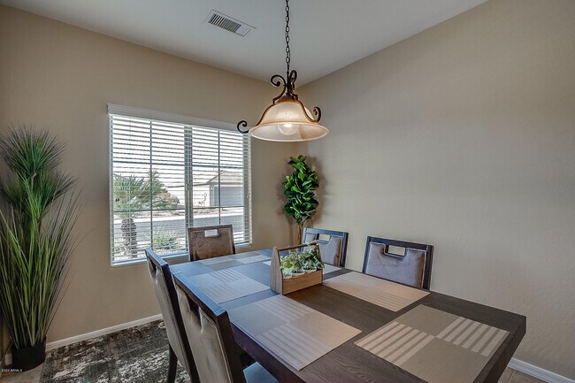 26731 W Pontiac Dr Buckeye, AZ 85396 photo 4