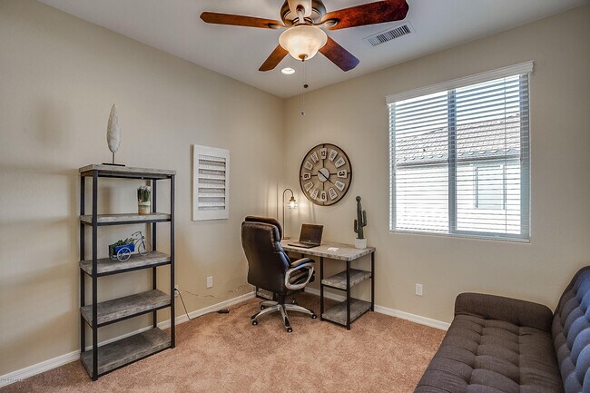 26731 W Pontiac Dr Buckeye, AZ 85396 photo 2