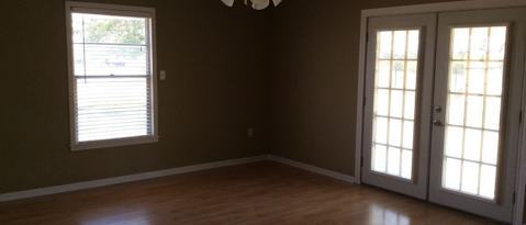 1890 Trailwood Dr. photo 3