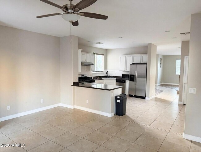 3457 E Milky Way Gilbert, AZ 85295 photo 4
