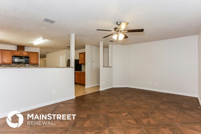 2109 Doecrest Dr Denton, TX 76210 photo 5