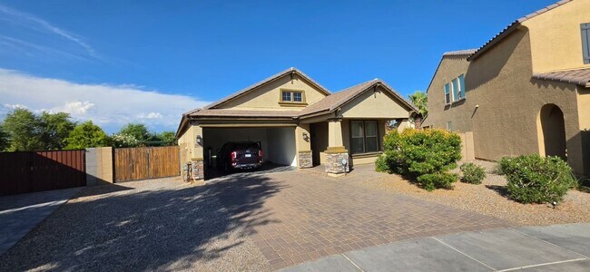 7905 S 25th Pl Phoenix, AZ 85042 photo 2