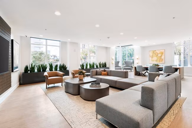 Vantage Pointe photo 5