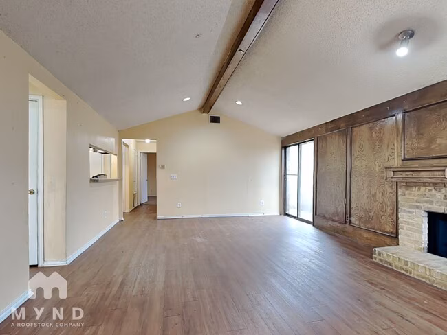 11809 Garden Terrace Drive, Dallas, TX 75243 photo 4