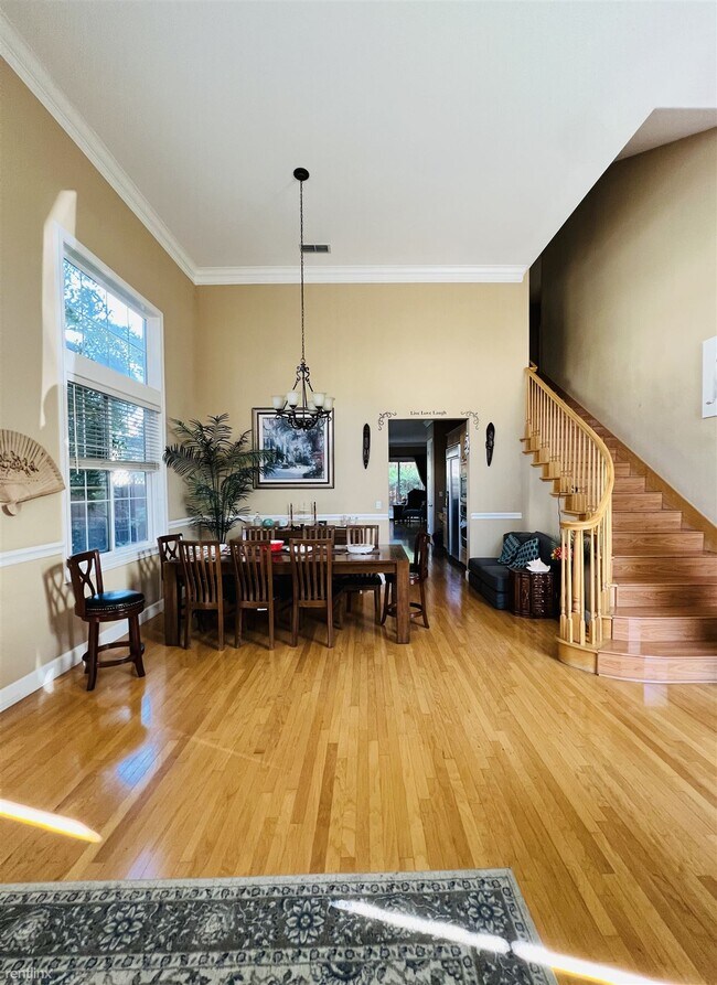 4224 Foxford Way, Dublin, CA 94568 photo 3