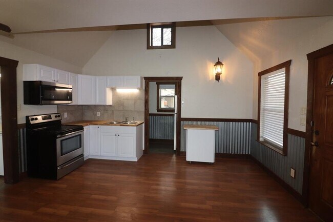 1800 Newport Rd Weatherford, TX 76020 photo 4
