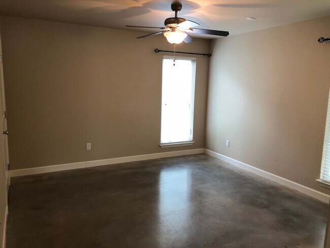 4511 Depew Ave Austin, TX 78751 photo 5