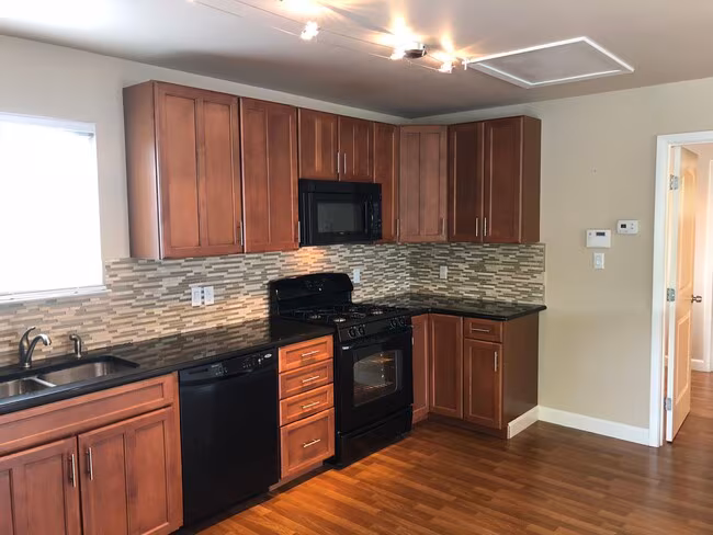 4511 Depew Ave Austin, TX 78751 photo 2