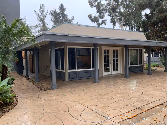 4860 Rolando Ct San Diego, CA 92115 photo 2