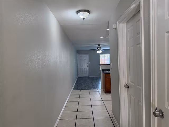 4005 Preferred Place, Dallas, TX 75237 photo 3