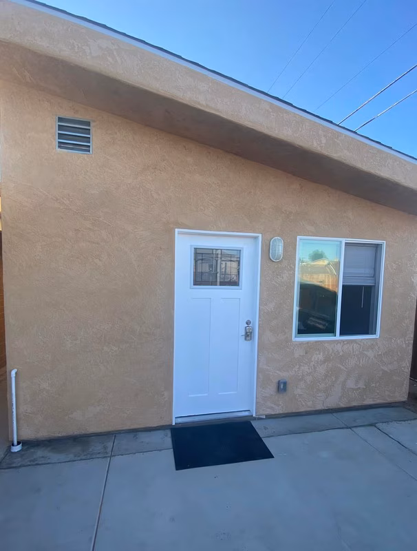 836 Olive Ave National City, CA 91950 photo 3