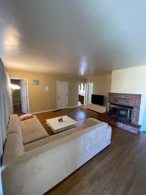 4995 63rd St San Diego, CA 92115 photo 4
