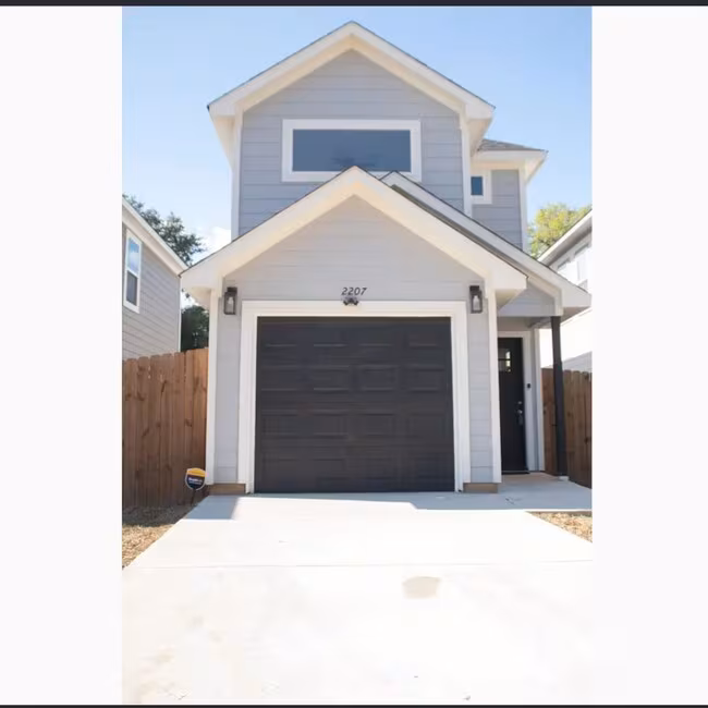 2207 Anderson Street, Dallas, TX 75215 photo 2