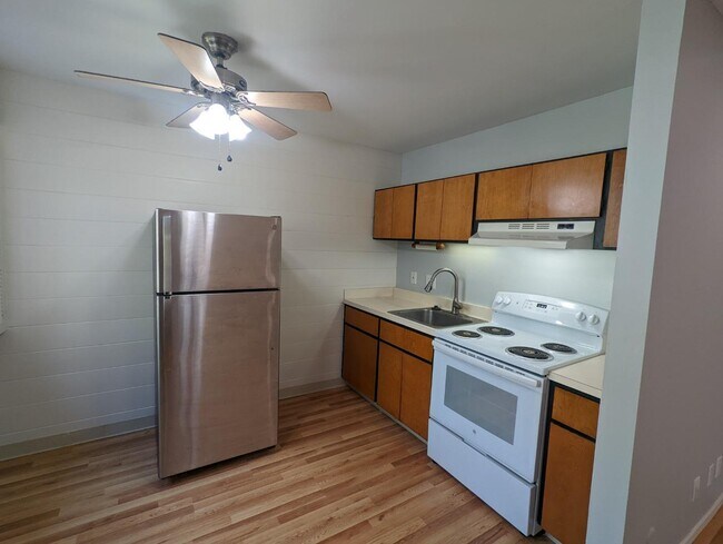 942 Kiely Boulevard, Santa Clara, CA 95051 photo 3