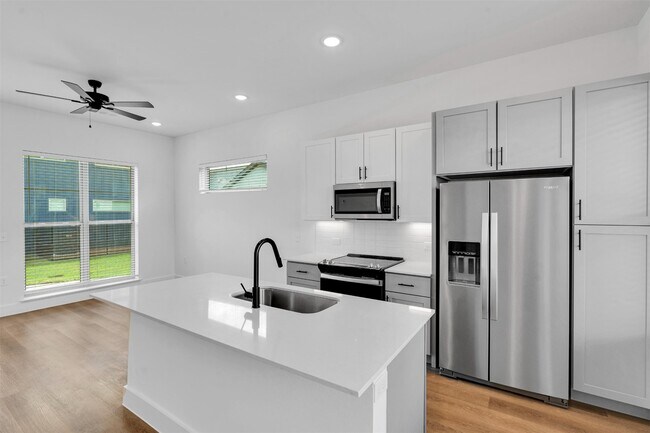1672 Retriever Road, Garland, TX 75089 photo 4
