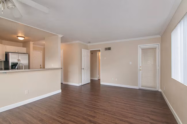 7405 Charmant Dr San Diego, CA 92122 photo 3