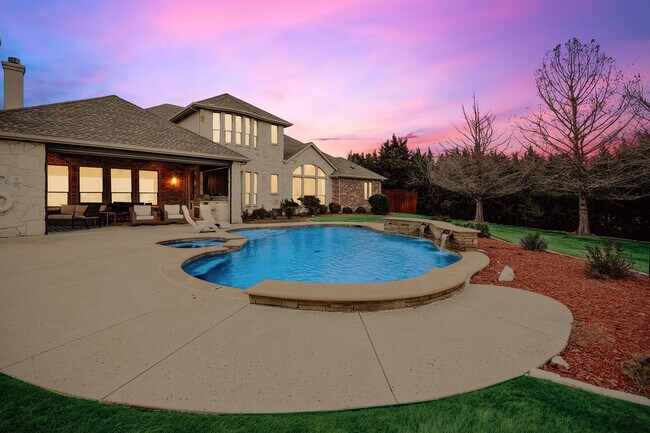 11110 Liberty Grove Rd Rowlett, TX 75089 photo 4