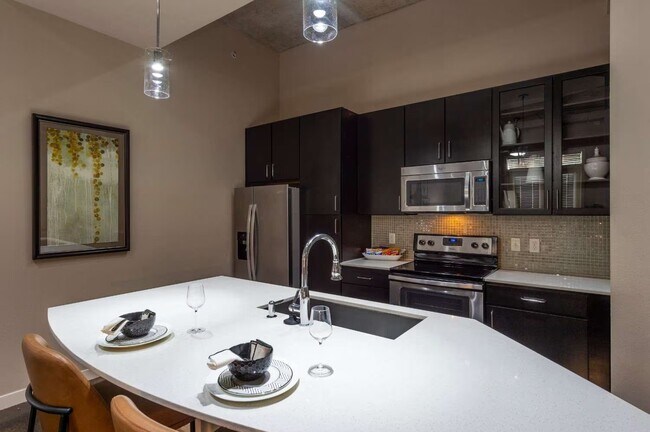 6400 Bertner Avenue, Houston, TX 77030 photo 3