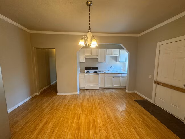 3302-3302 Avenue H Fort Worth, TX 76105 photo 3