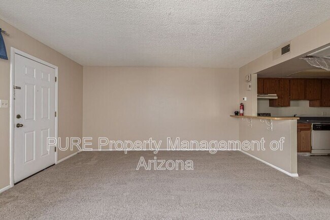 700 W University Dr Tempe, AZ 85281 photo 4