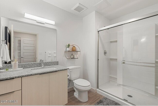 9275 N 29th Ave Phoenix, AZ 85051 photo 5