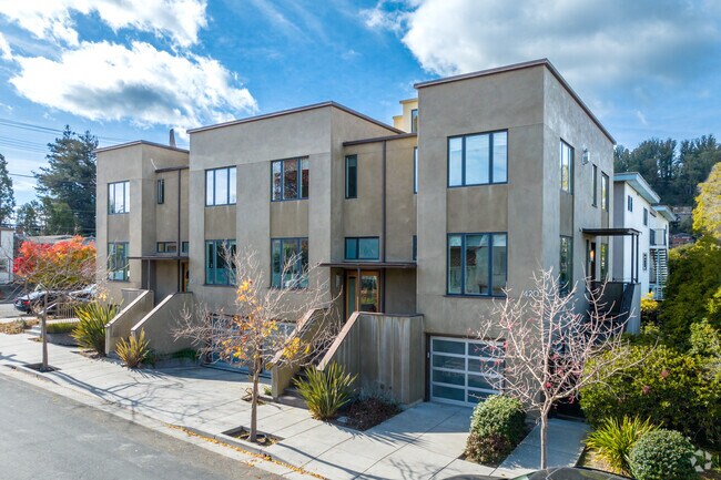 Cornell Townhouses photo 2