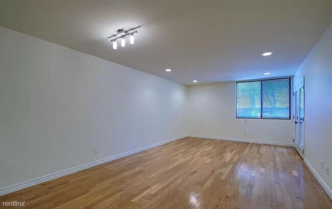 4120 N 78th Street