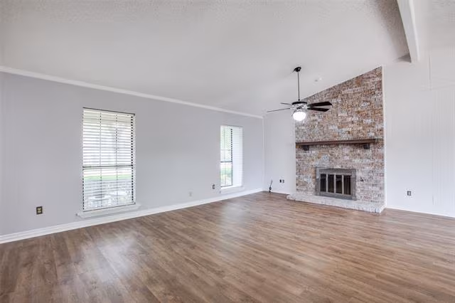 1122 Melissa Ln Garland, TX 75040 photo 3