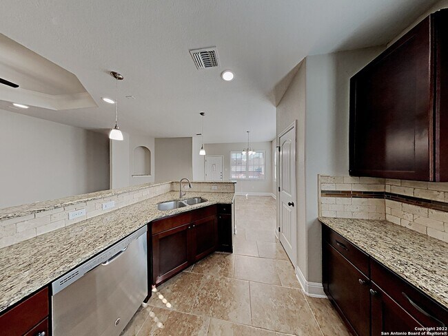 6019 Still Meadow San Antonio, TX 78222 photo 2