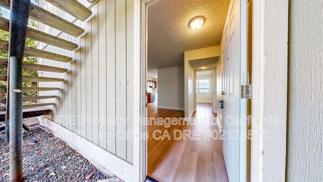 1017 Civic Center Dr Rohnert Park, CA 94928 photo 4