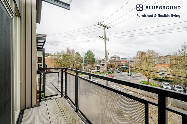 5101 25th Ave NE Seattle, WA 98105 photo 4