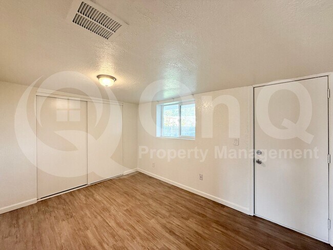 231 S 1st St Avondale, AZ 85323 photo 2