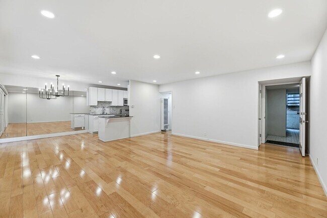 Elegantly Updated Apartment for Rent in Orinda photo 5