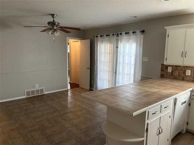 7830 Claremont Drive, Dallas, TX 75228 photo 5