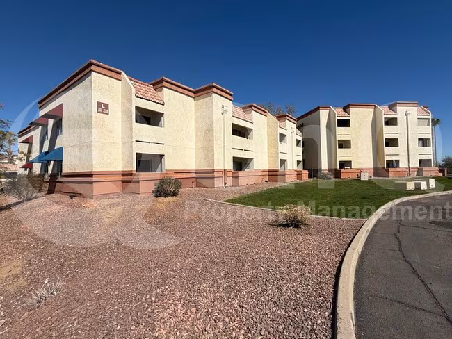 12123 W Bell Rd Surprise, AZ 85378 photo 2