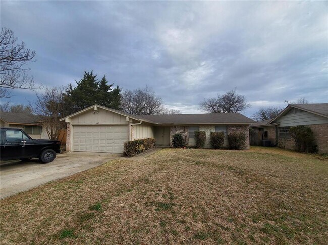 1521 Wagon Wheel Road, Garland, TX 75044 photo 2