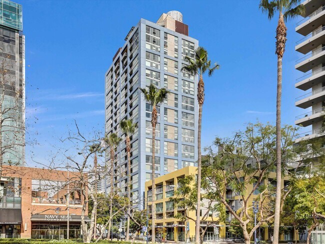 350 Eleventh Ave San Diego, CA 92101 photo 2
