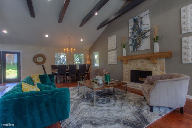 2000 Park Pl Blvd Bedford, TX 76021 photo 5
