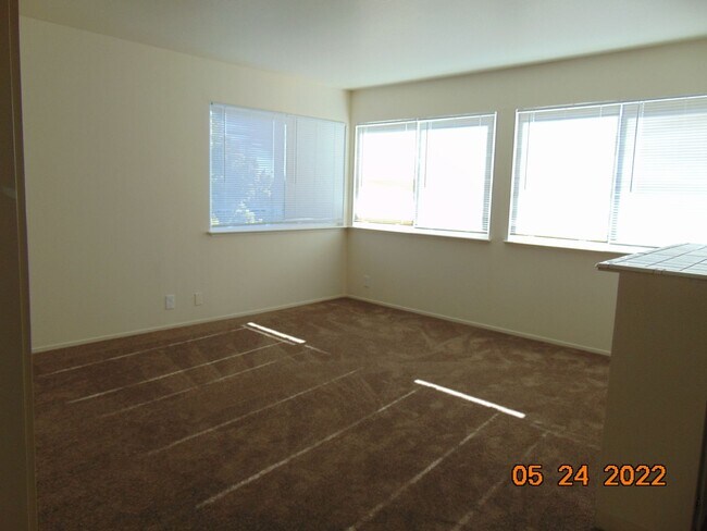529 21st St Richmond, CA 94801 photo 4