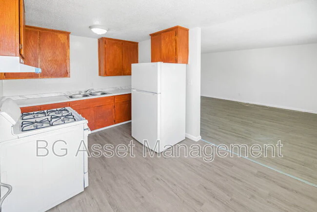 412 San Marco St Fairfield, CA 94533 photo 2