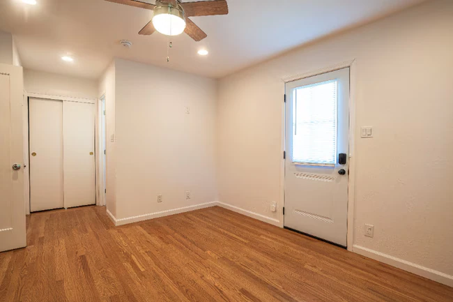 1BR/1BA Apartment on Royal Arch Drive · Concord photo 5