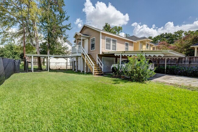 447 West 22nd Street, Houston, TX 77008 photo 2