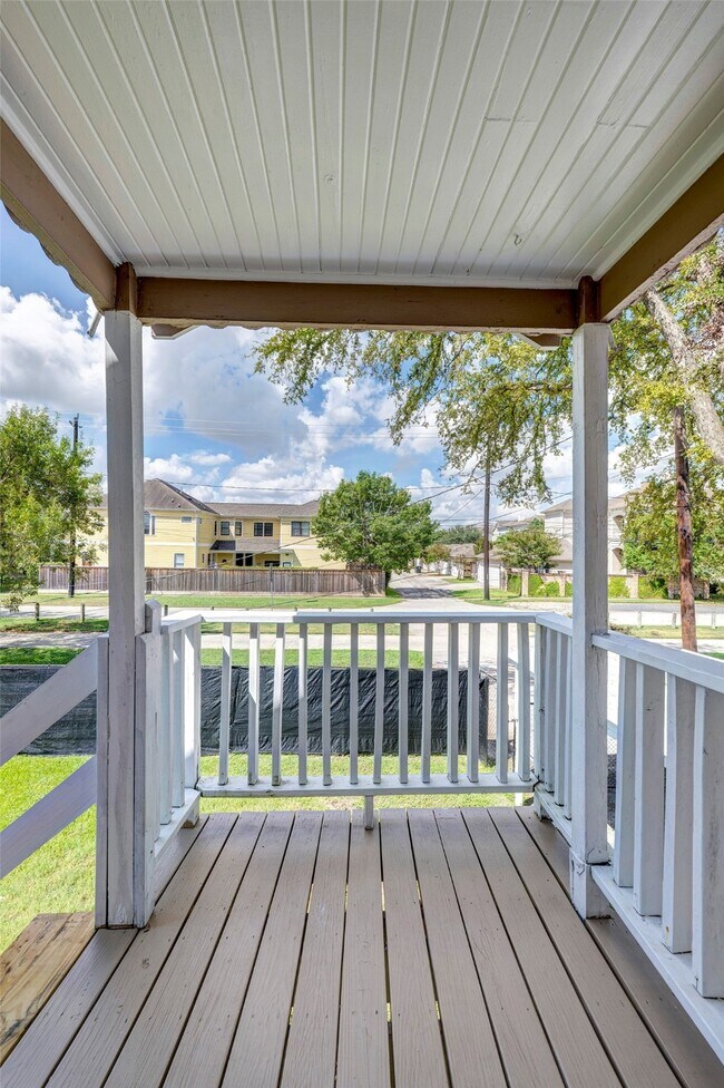447 West 22nd Street, Houston, TX 77008 photo 4