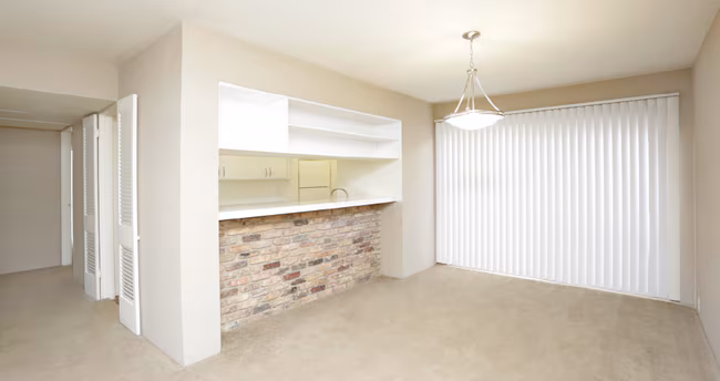 Plantation Apartments photo 3