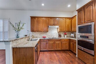 2248 Amy Ln Plano, TX 75074 photo 4