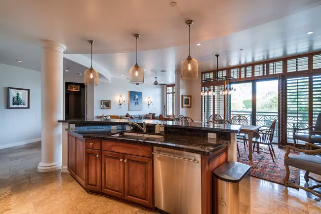 8 Biltmore Estates Dr Phoenix, AZ 85016 photo 3