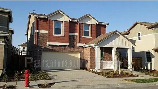 155 Ladd Dr Tracy, CA 95391 photo 2